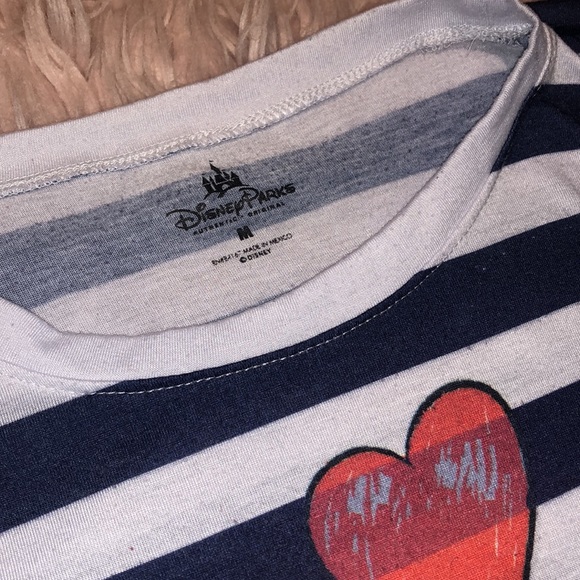 Mickey and Minnie Mouse Disney shirt size medium - Picture 3 of 5